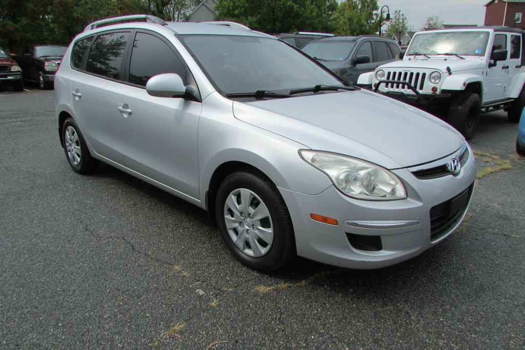 hyundai elantra touring 2011 KMHDC8AE4BU117590 image hyundai elantra touring 2011 KMHDC8AE4BU117590 image